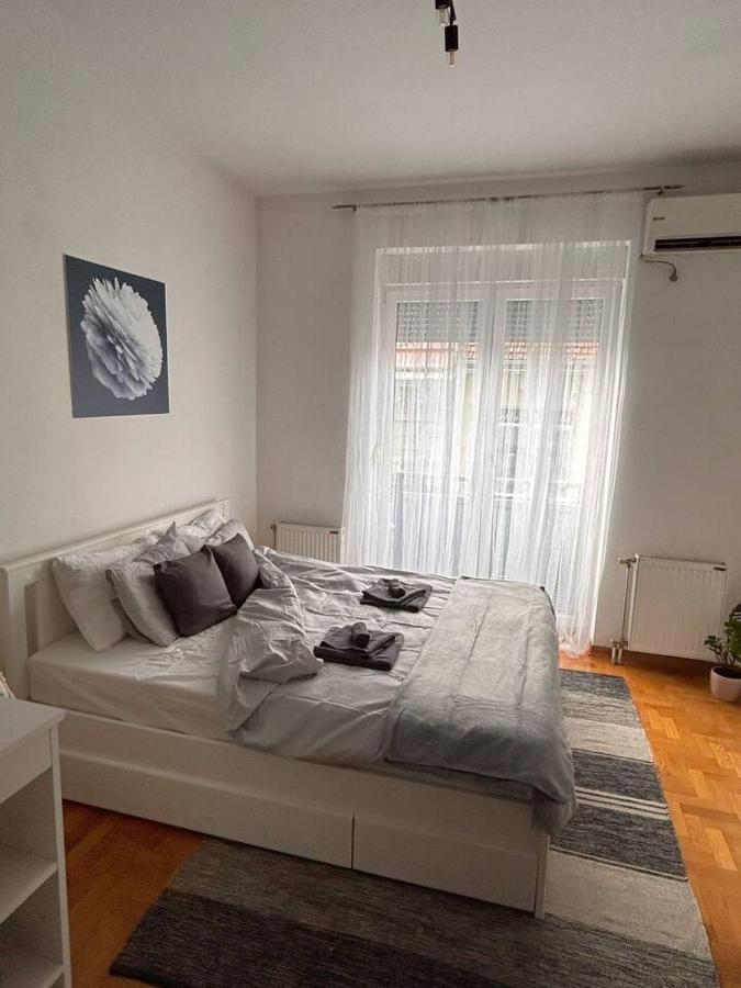 S11 Lejlighed Novi Sad Eksteriør billede