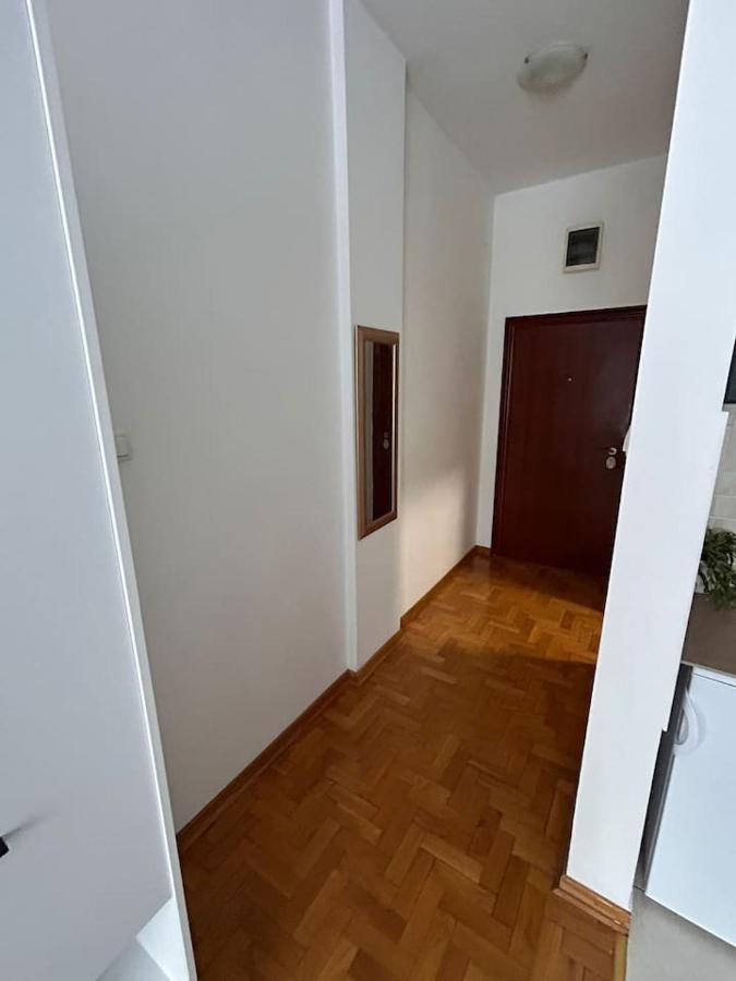 S11 Lejlighed Novi Sad Eksteriør billede